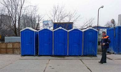 Аренда мобильных туалетных и душевых кабин с обслуживанием.